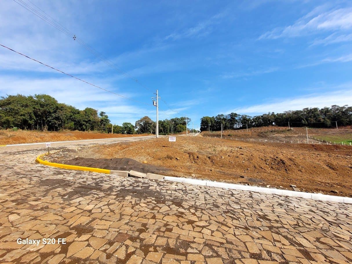 Terreno de esquina-Bairro Esperança — foto 1