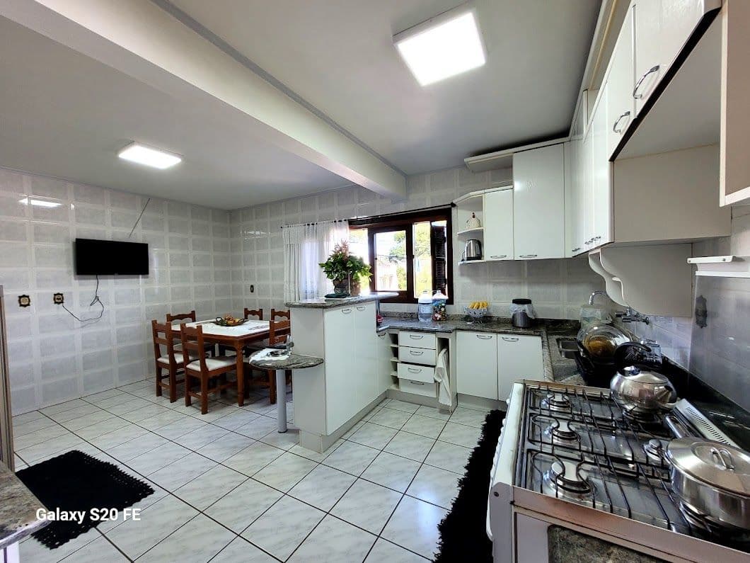Casa de esquina no Bairro Dal Molin — foto 8